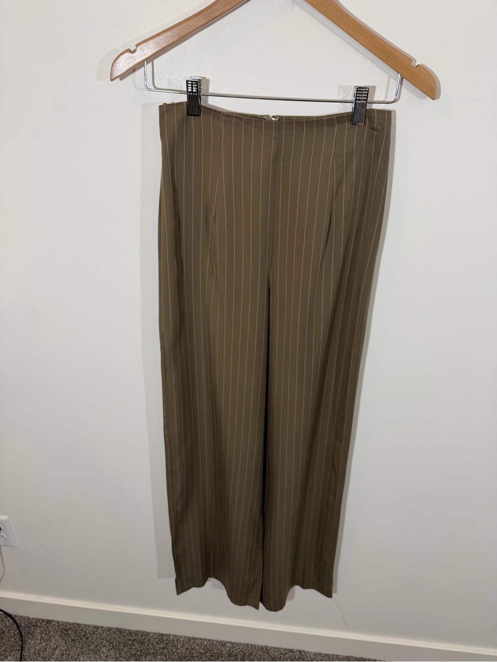 L'academie Pinstripe Wide Leg Pant | Size XS